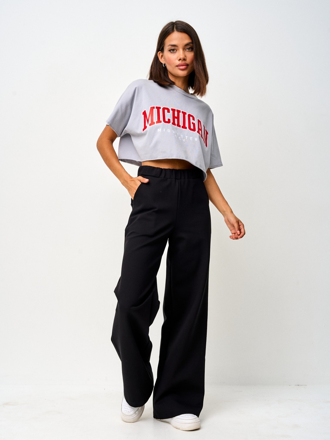 Брюки женские широкие